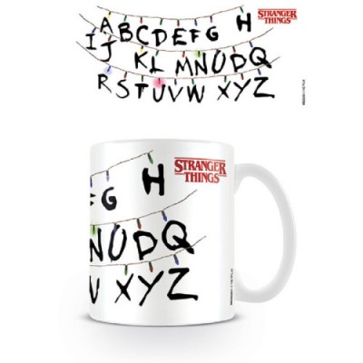 TAZA STRANGER THINGS ABECEDARIO PYRAMID INTERNATIONAL MG25251