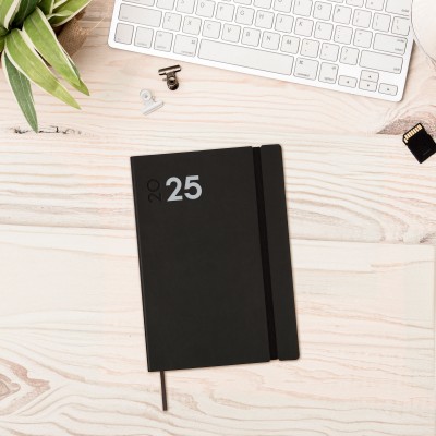 AGENDA 2025 DYNAMIC MARA Y10 140X204MM DIA PAGINA NEGRO FINOCAM 621166025